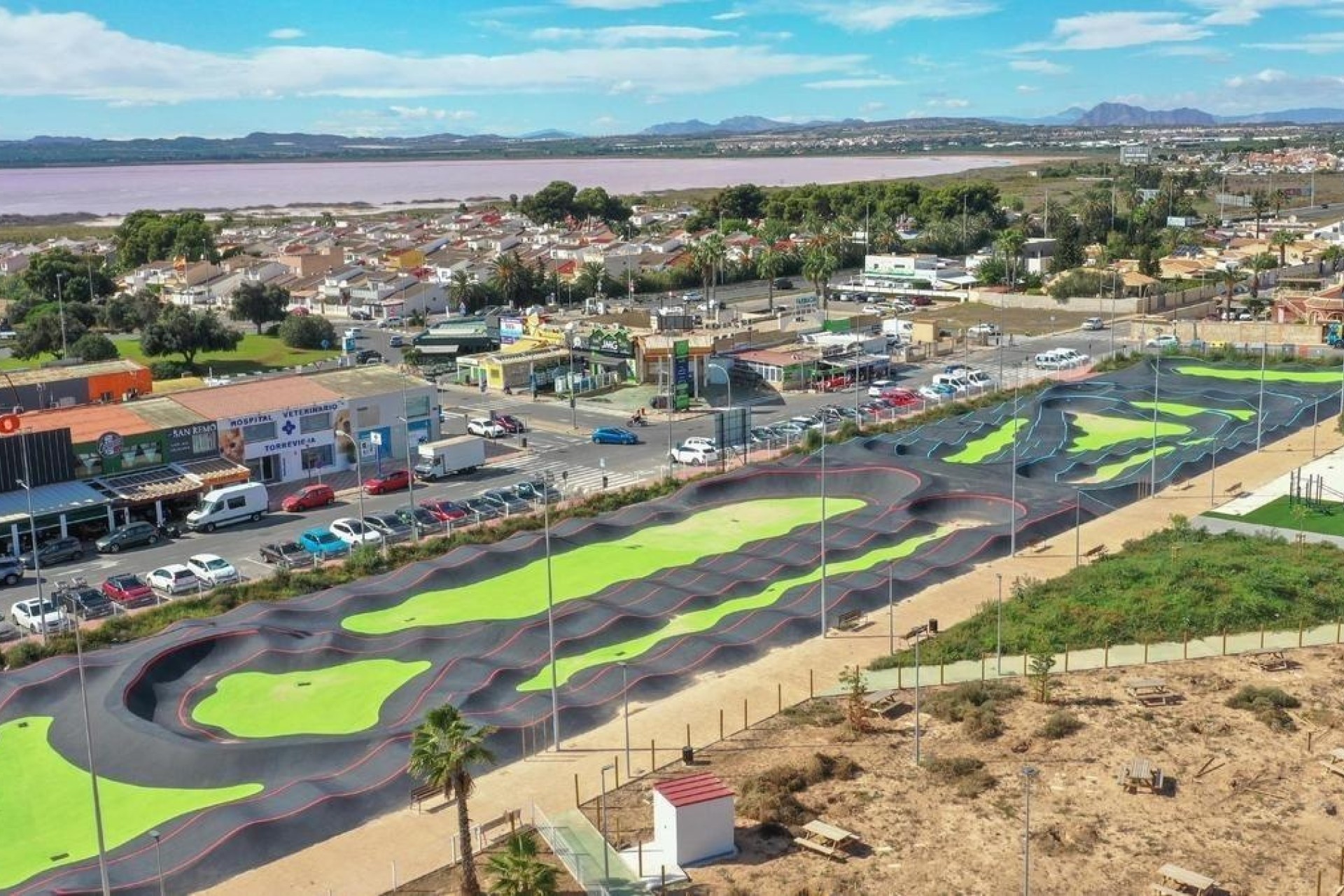 Sprzedaż - Willa wolnostojąca -
Torrevieja - La siesta