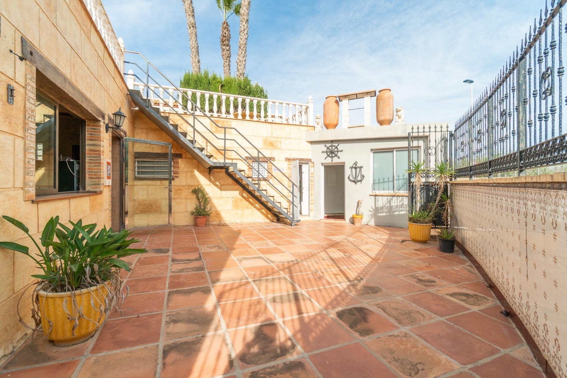 Sprzedaż - Willa wolnostojąca -
Torrevieja - Los altos