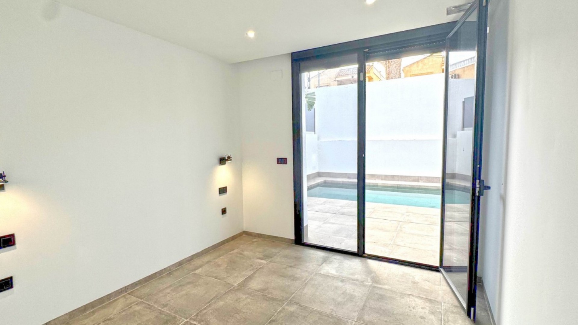 Sprzedaż - Willa wolnostojąca -
Torrevieja - Los Balcones - Los Altos del Edén