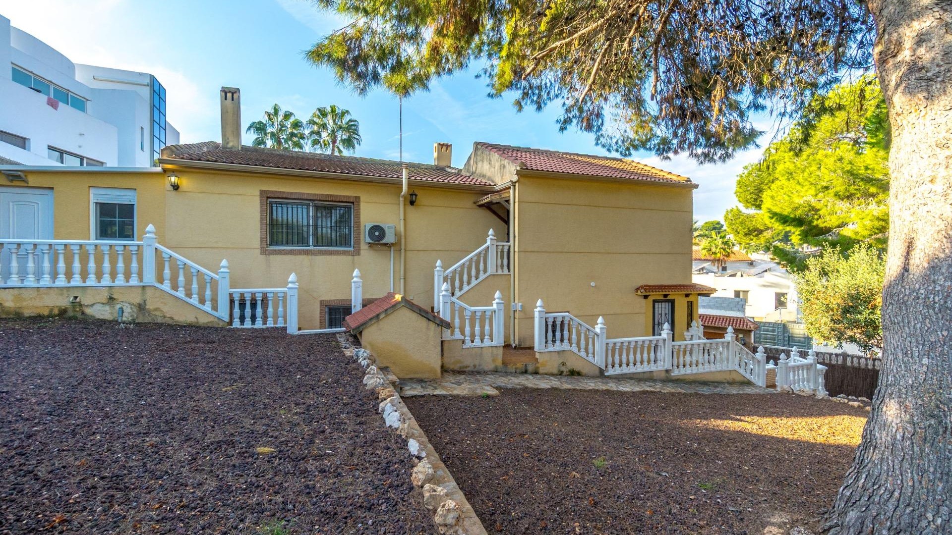 Sprzedaż - Willa wolnostojąca -
Torrevieja - Los balcones