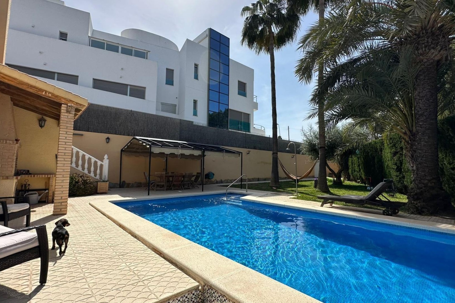 Sprzedaż - Willa wolnostojąca -
Torrevieja - Los Balcones