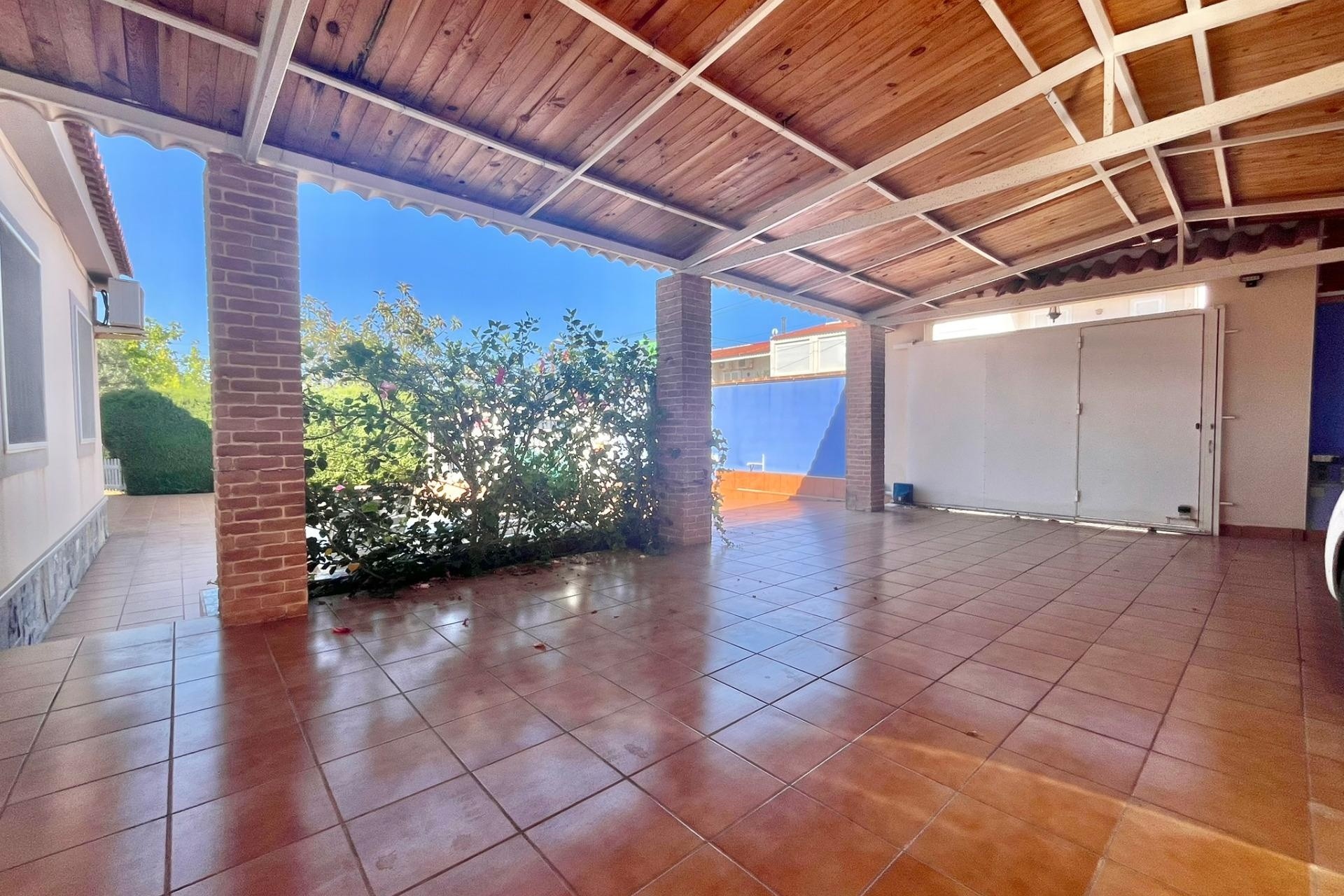 Sprzedaż - Willa wolnostojąca -
Torrevieja - Los Balcones