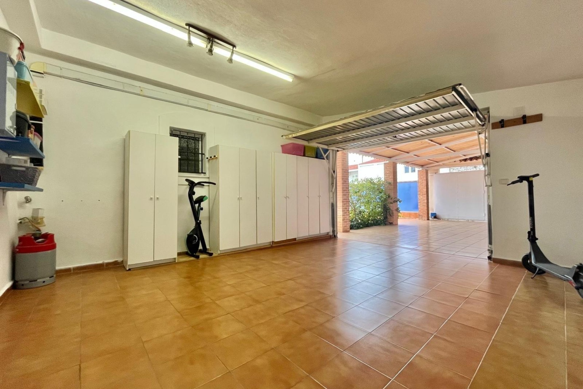 Sprzedaż - Willa wolnostojąca -
Torrevieja - Los Balcones