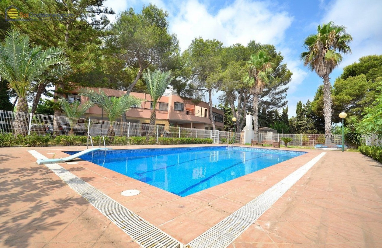 Sprzedaż - Willa wolnostojąca -
Torrevieja - Los Balcones