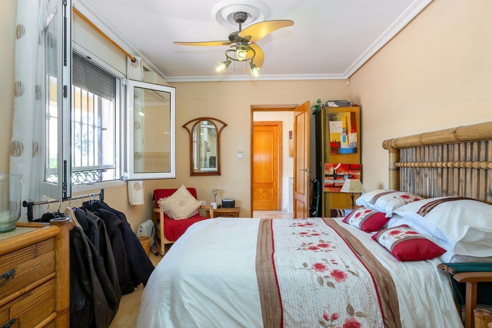 Sprzedaż - Willa wolnostojąca -
Torrevieja - Los Balcones