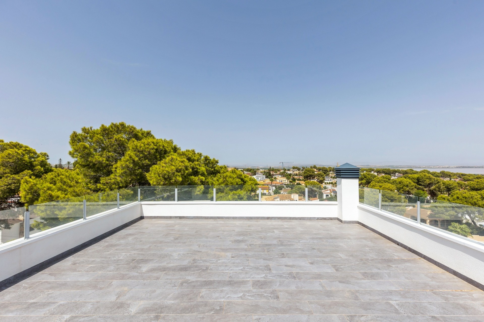 Sprzedaż - Willa wolnostojąca -
Torrevieja - Los Balcones