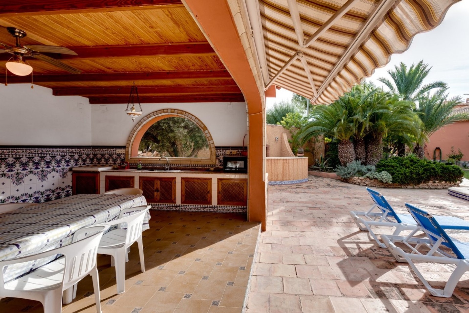 Sprzedaż - Willa wolnostojąca -
Torrevieja - San Luis