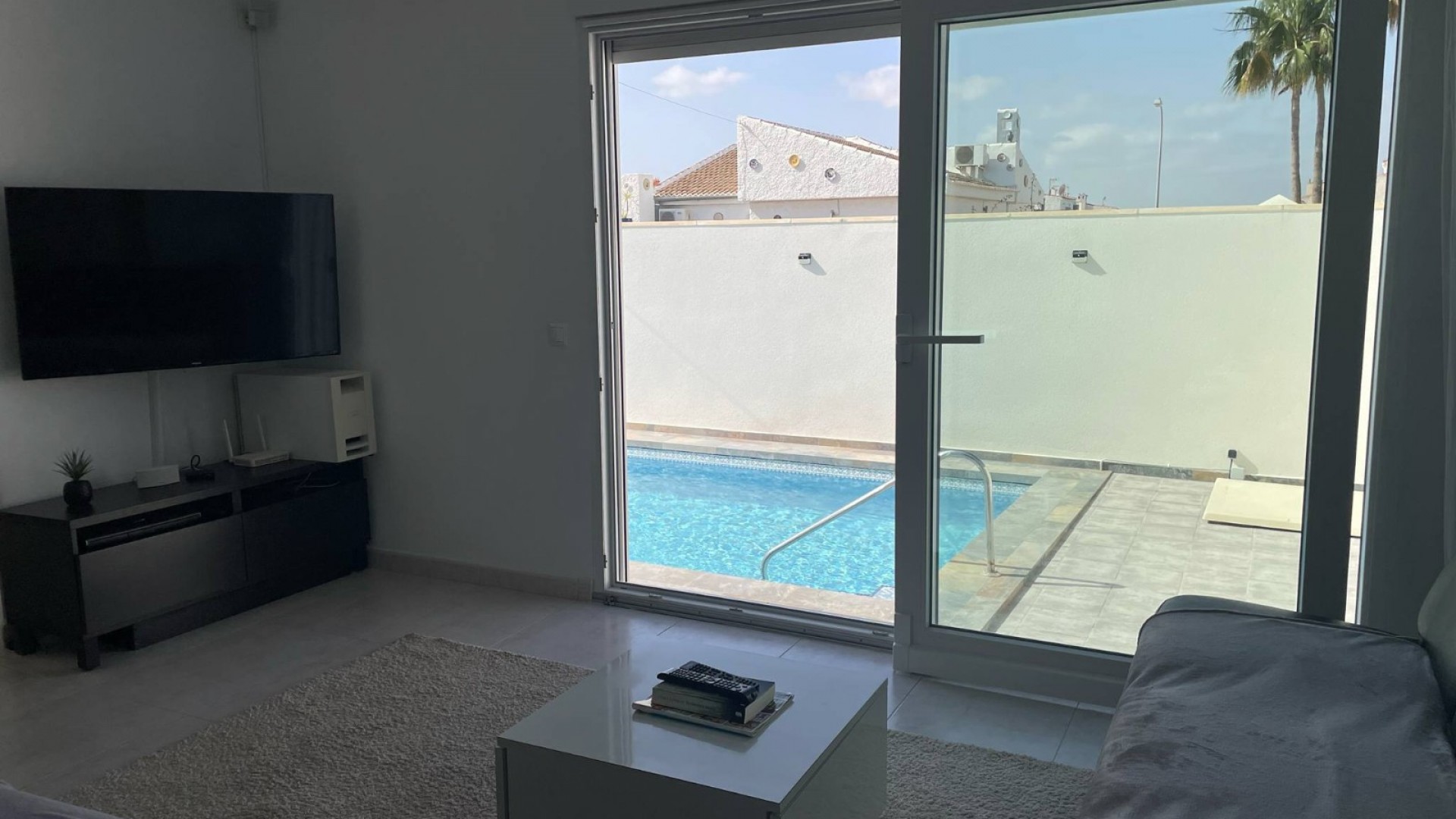 Sprzedaż - Willa wolnostojąca -
Torrevieja - San Luis