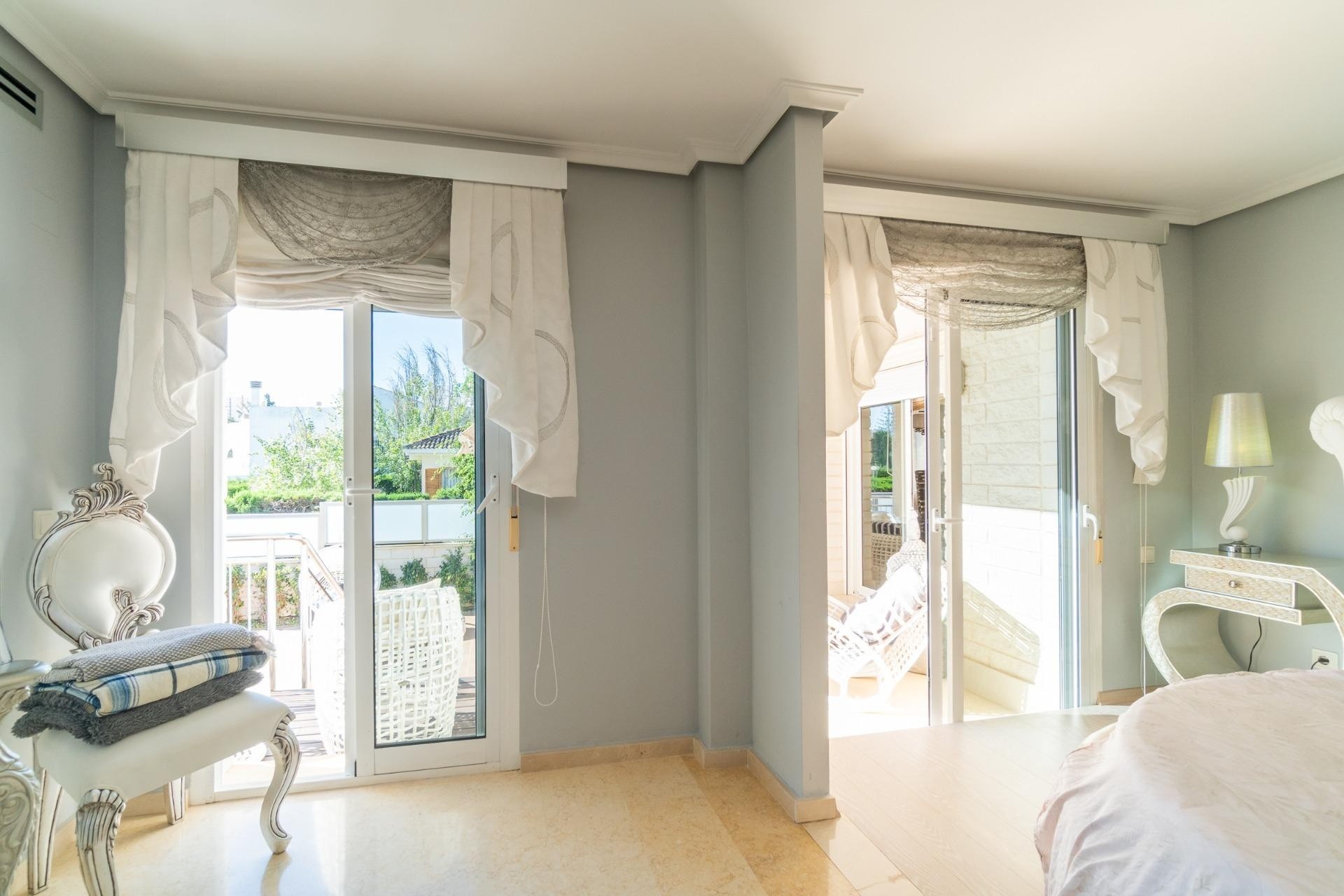 Sprzedaż - Willa wolnostojąca -
Torrevieja - Torre la mata