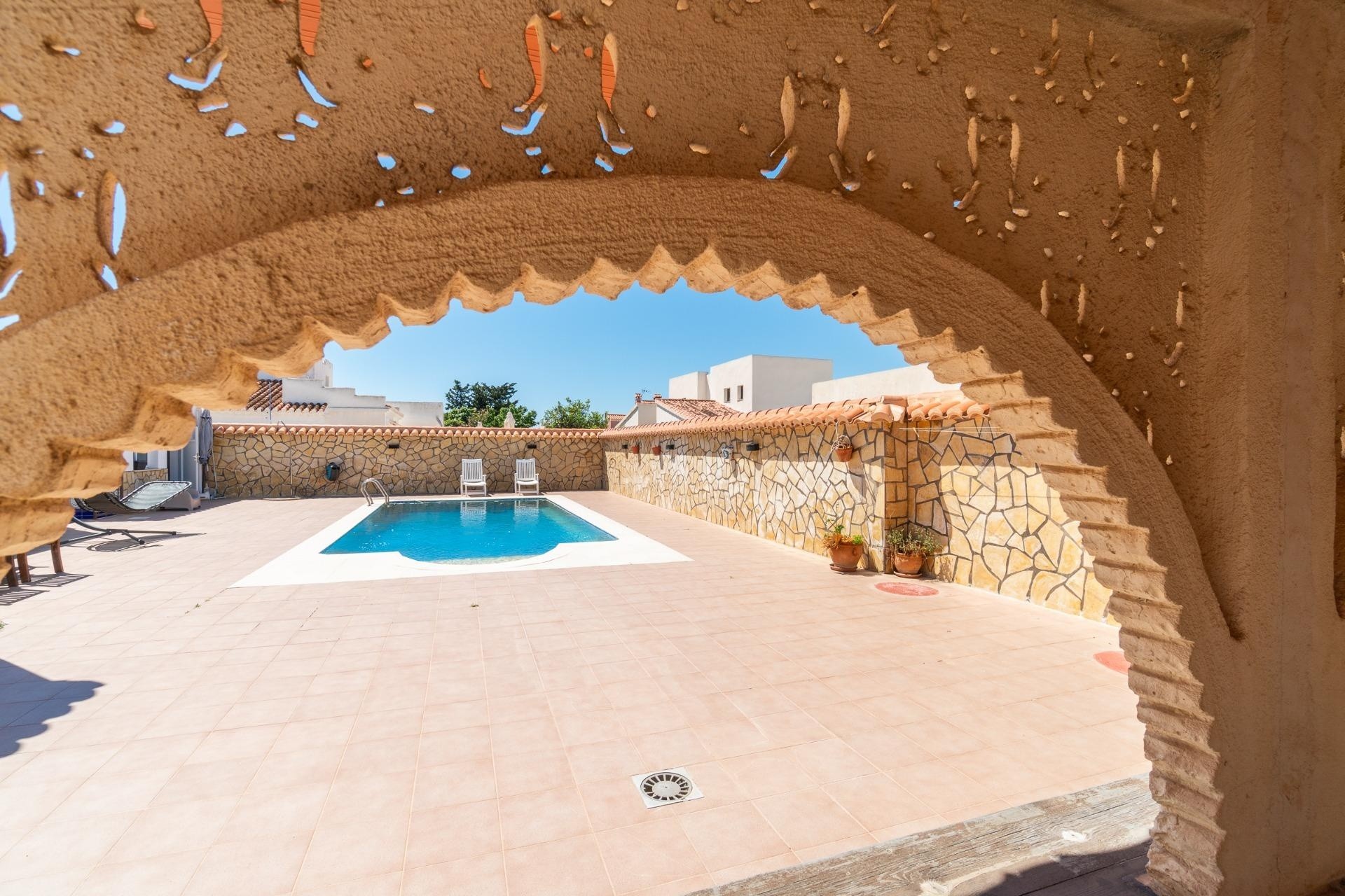 Sprzedaż - Willa wolnostojąca -
Torrevieja - Torreta florida