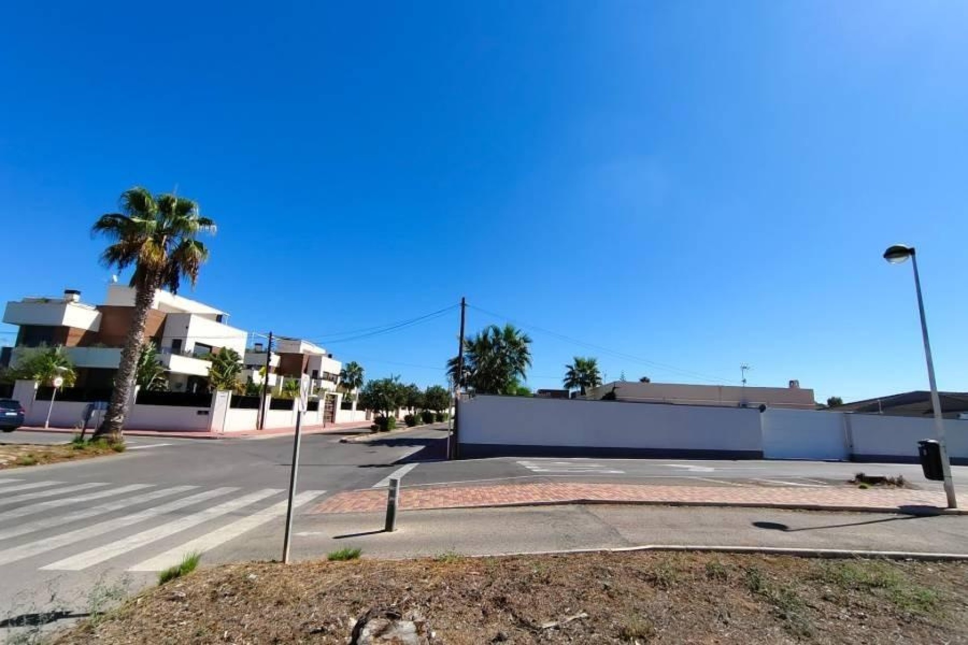Sprzedaż - Willa wolnostojąca -
Torrevieja - Torreta florida