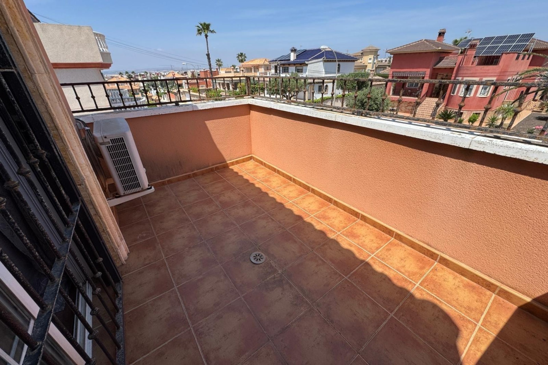 Sprzedaż - Willa wolnostojąca -
Torrevieja - Zona Los Frutales