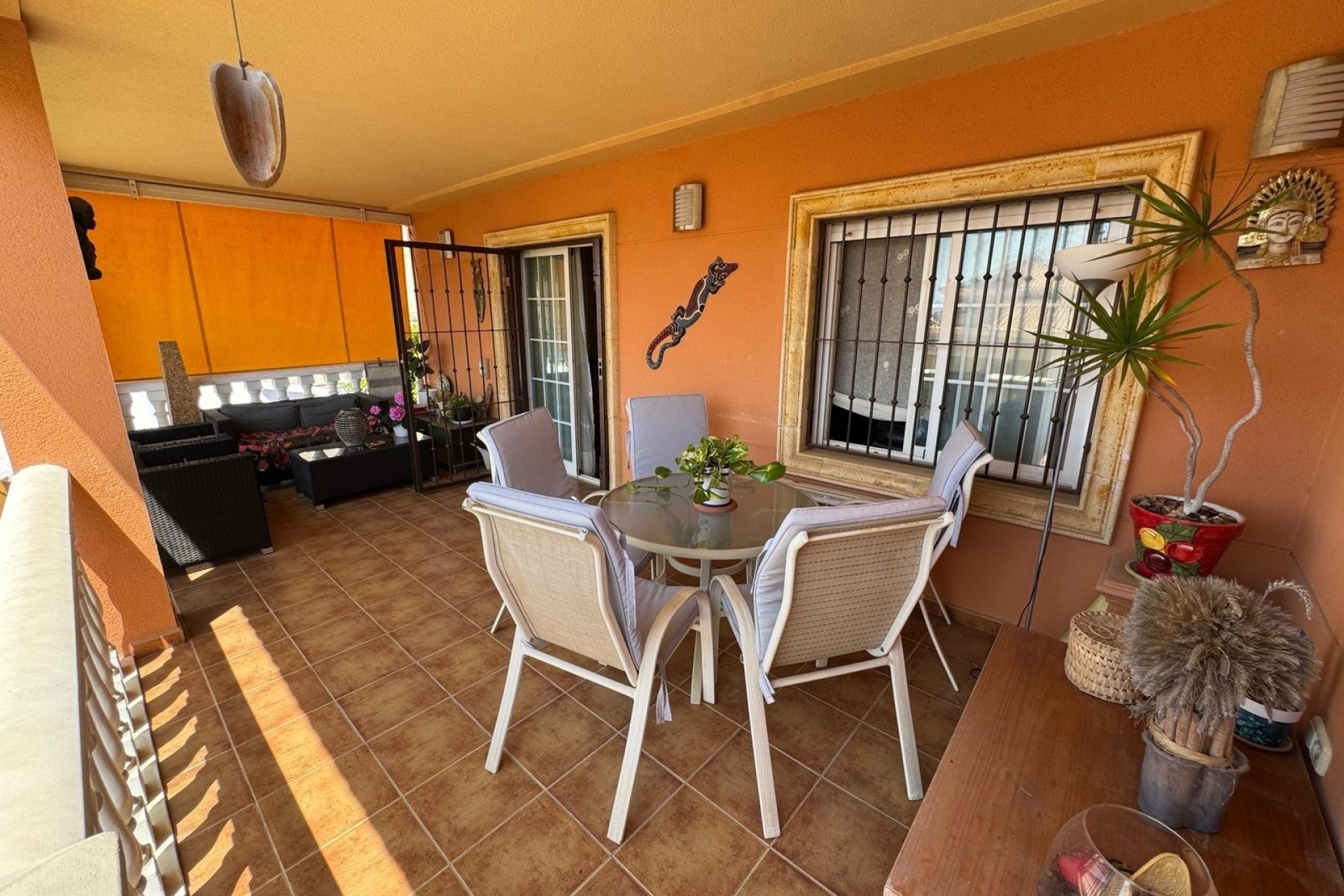 Sprzedaż - Willa wolnostojąca -
Torrevieja - Zona Los Frutales