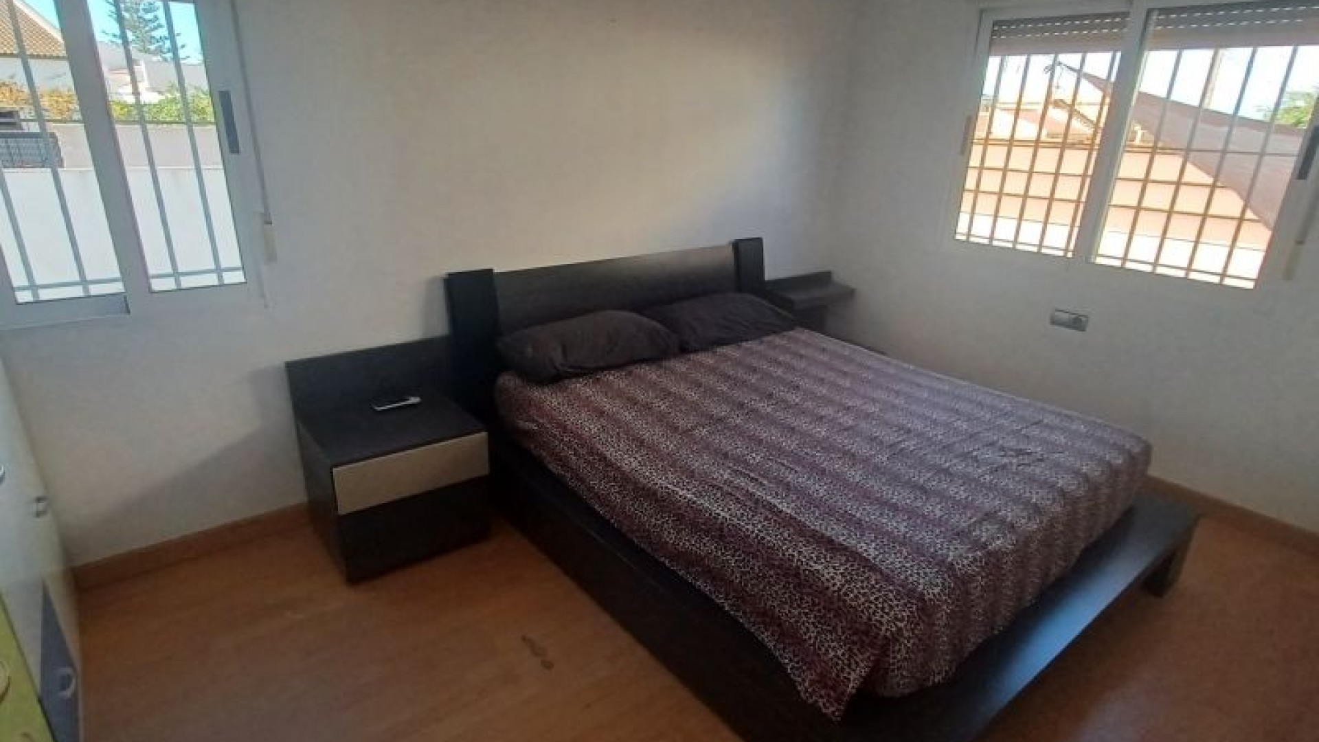 Sprzedaż - Willa wolnostojąca -
Torrevieja