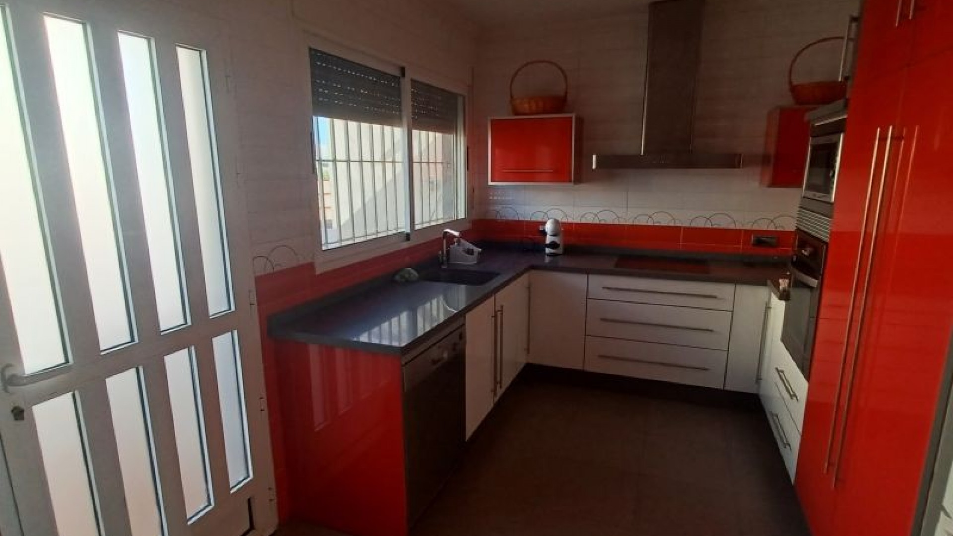 Sprzedaż - Willa wolnostojąca -
Torrevieja