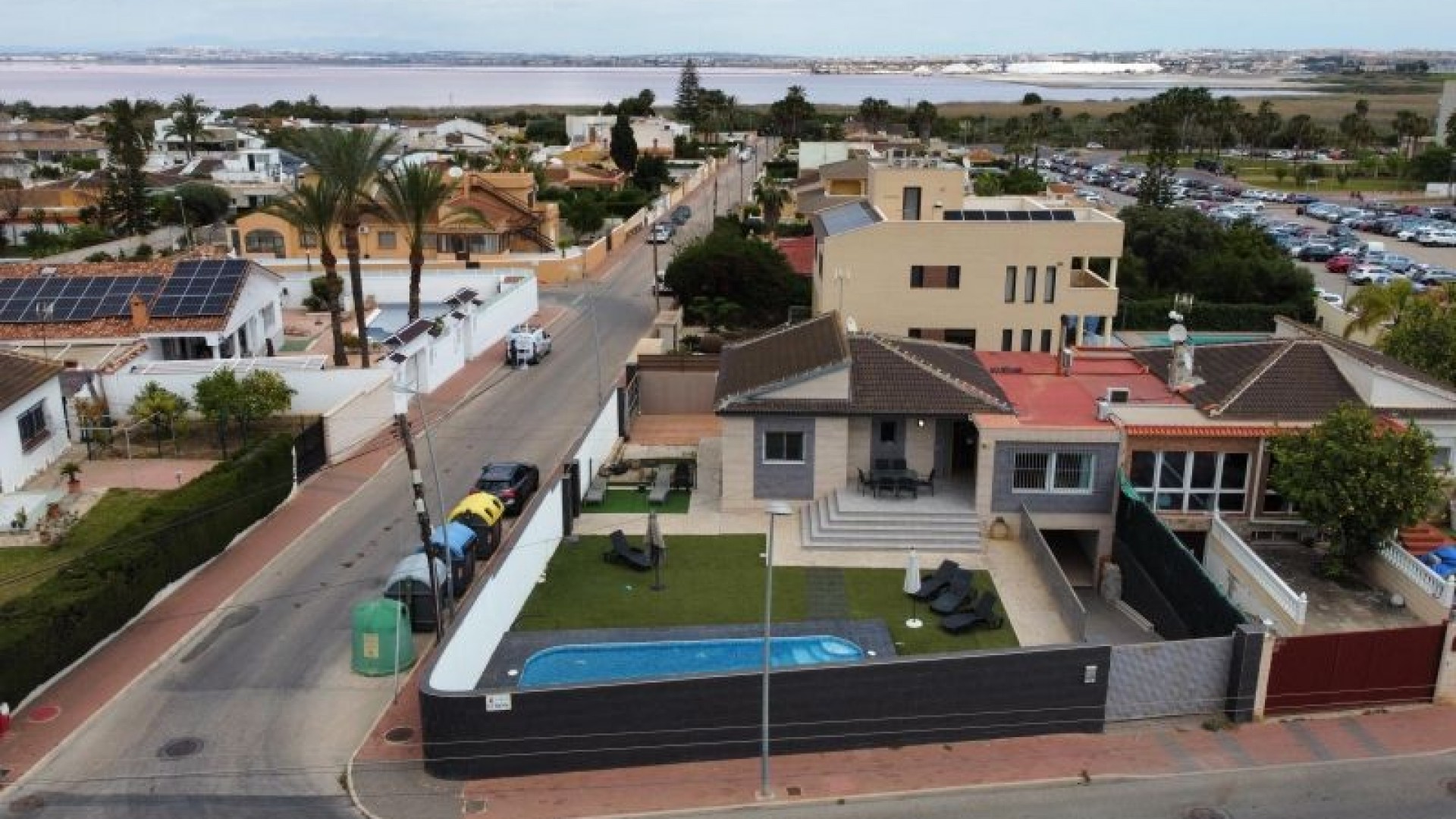 Sprzedaż - Willa wolnostojąca -
Torrevieja