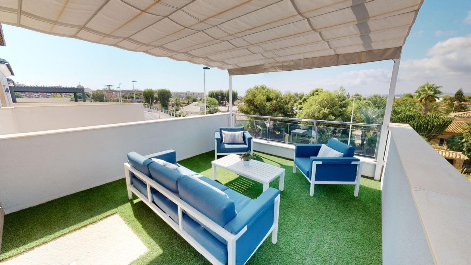 Sprzedaż - Willa wolnostojąca -
Torrevieja