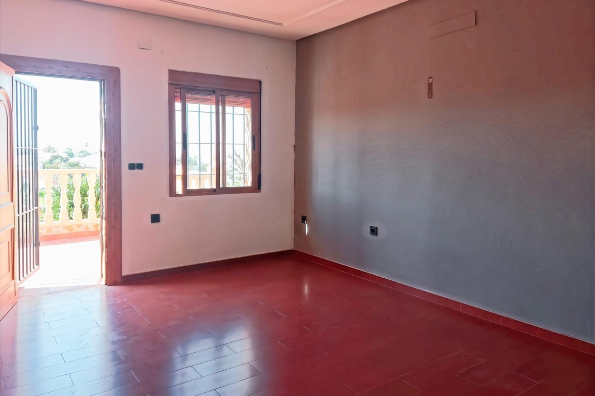 Sprzedaż - Willa wolnostojąca -
Torrevieja