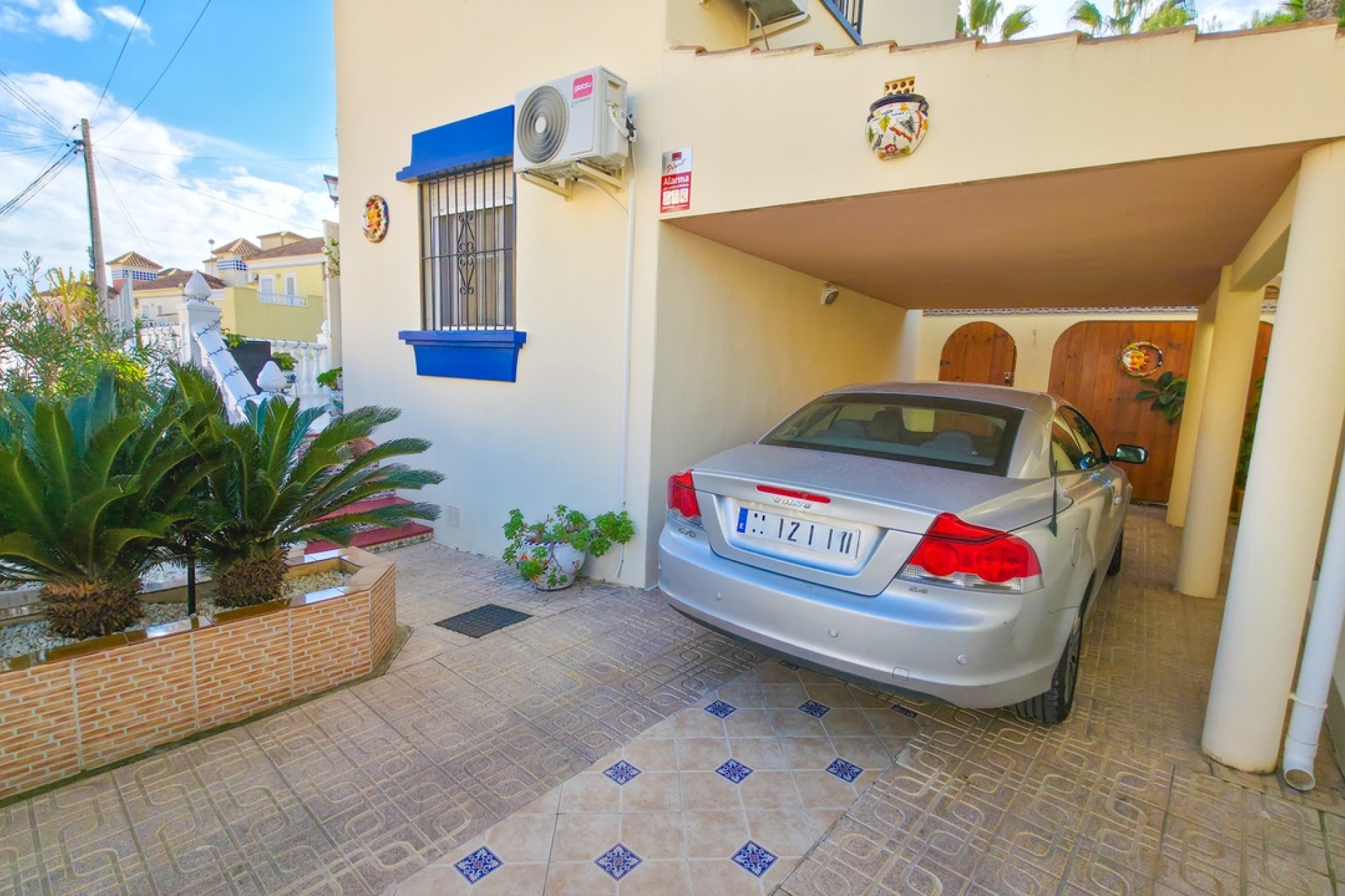 Sprzedaż - Willa wolnostojąca -
Villamartín - Costa Blanca