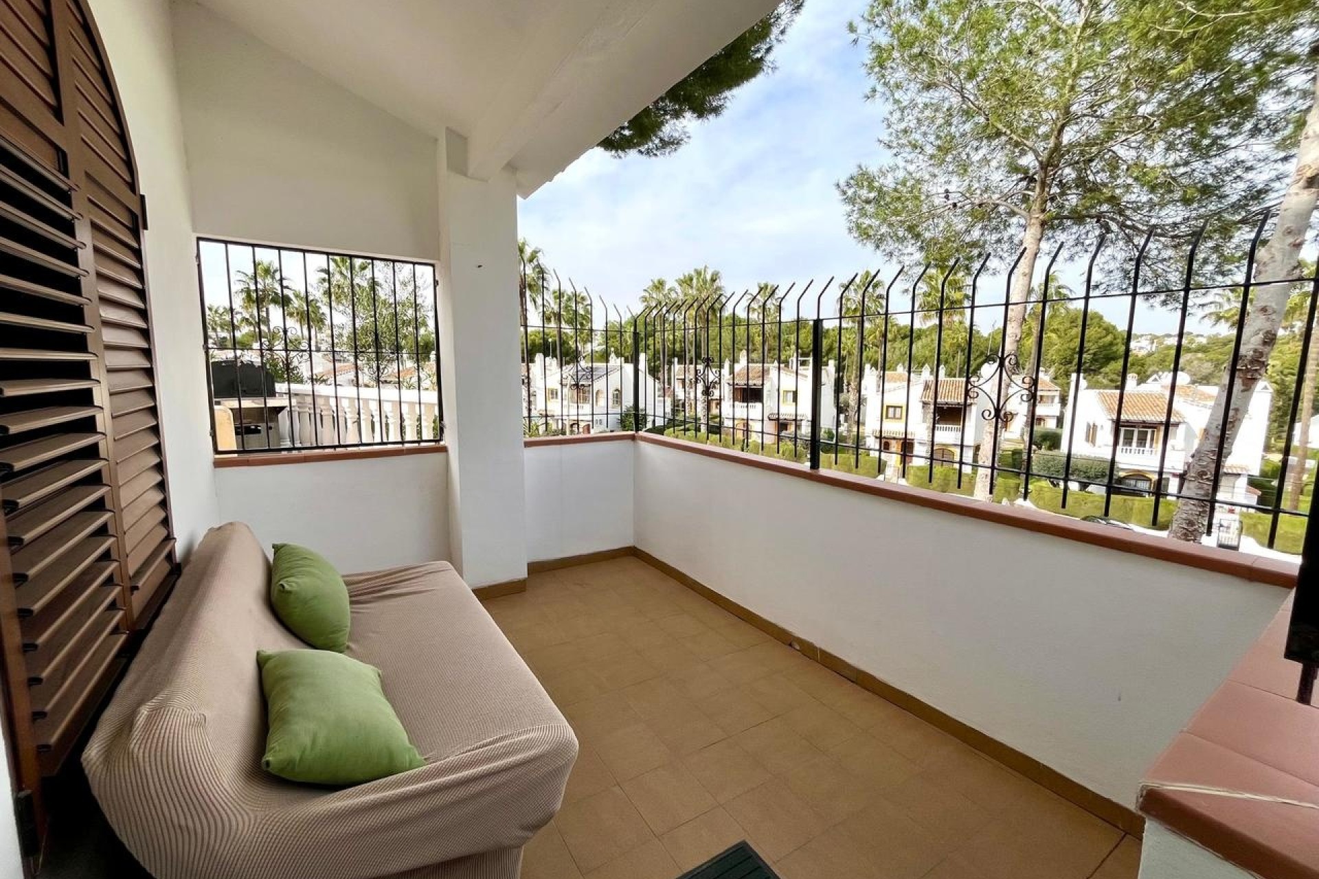 Sprzedaż - Willa wolnostojąca -
Villamartín - Costa Blanca