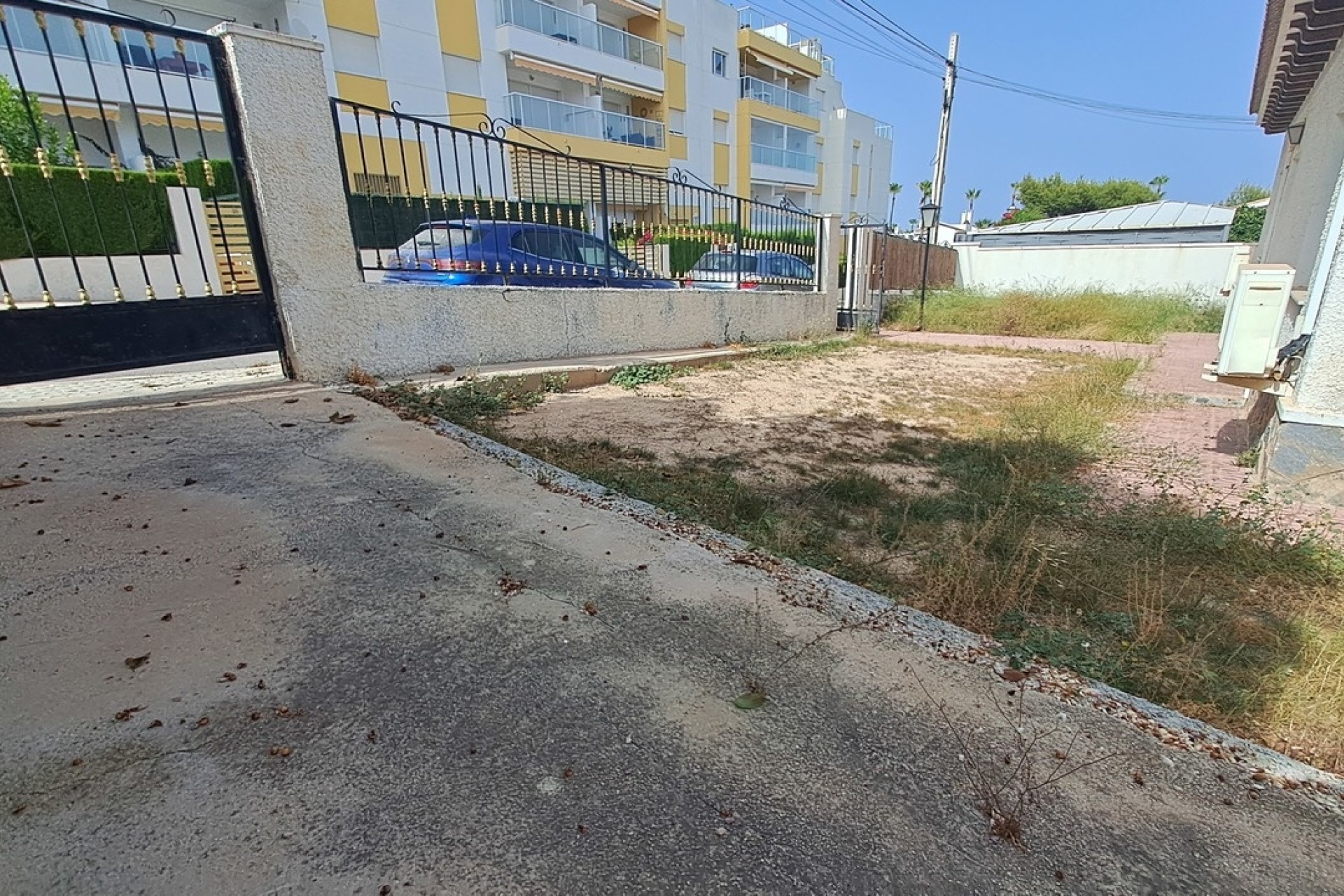 Sprzedaż - Willa wolnostojąca -
Villamartín - Costa Blanca