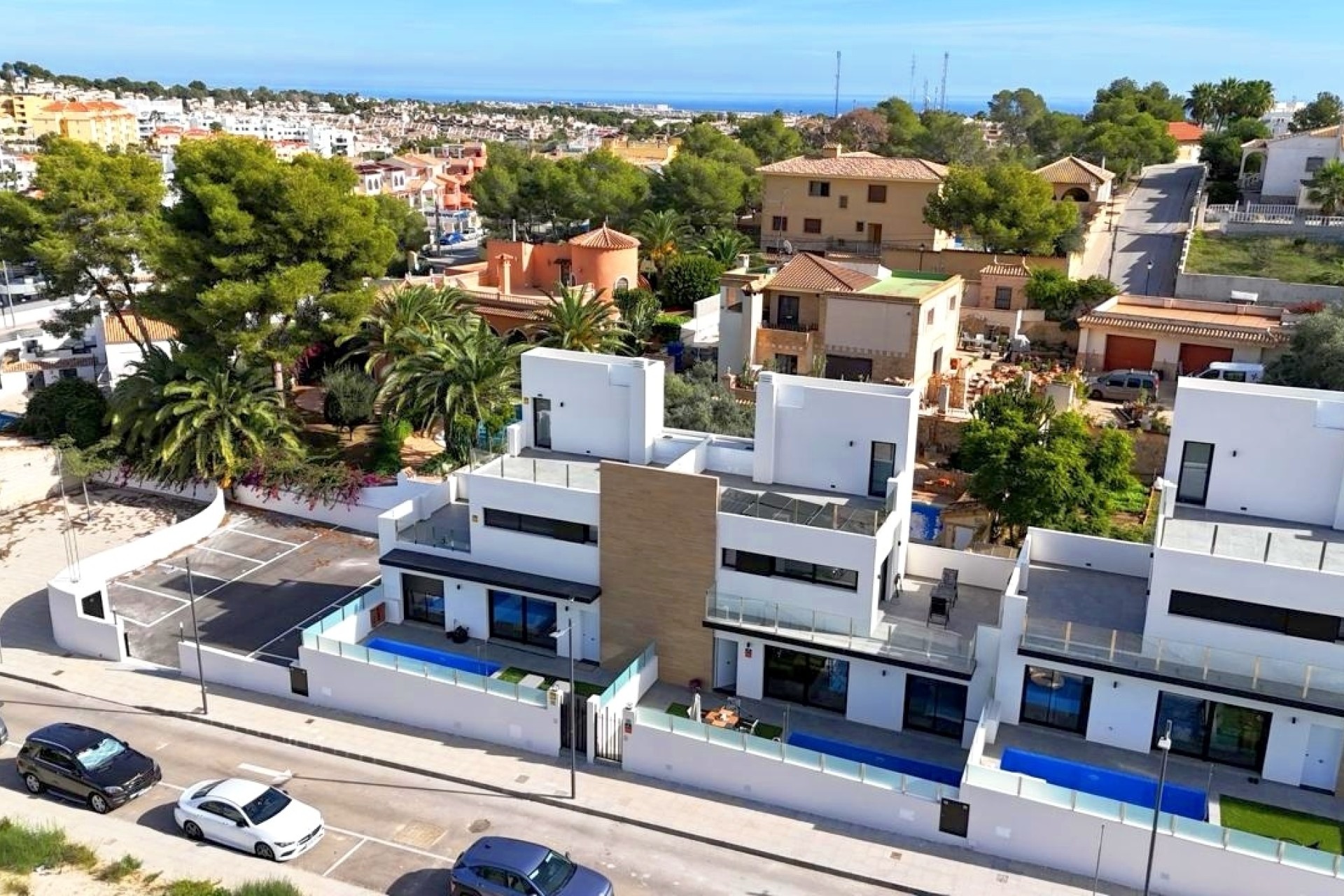 Sprzedaż - Willa wolnostojąca -
Villamartín - Costa Blanca