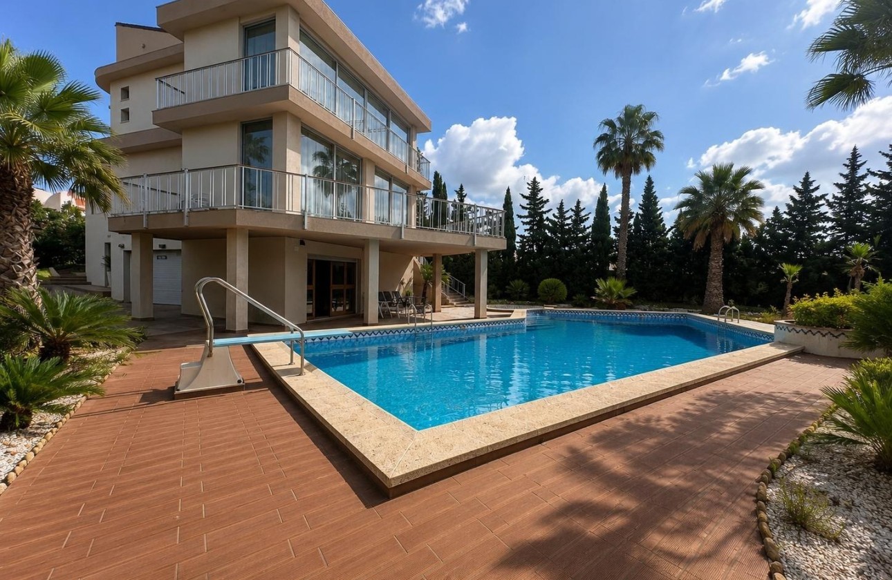 Sprzedaż - Wolnostojąca willa -
Ciudad Quesada - Rojales - Costa Blanca Sur