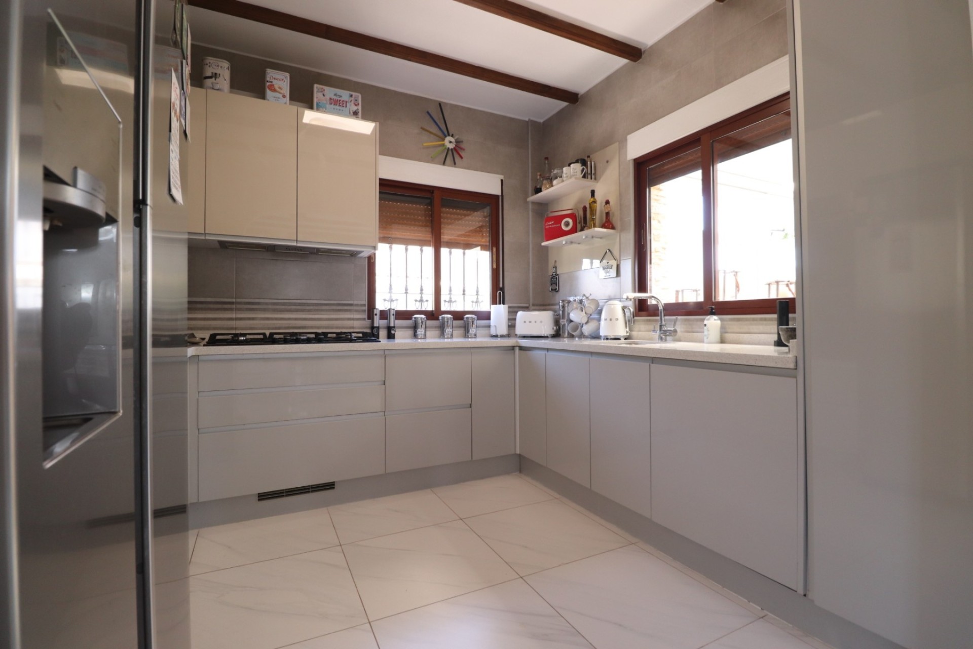 Sprzedaż - Wolnostojąca willa -
Formentera del Segura - Fincas de La Vega