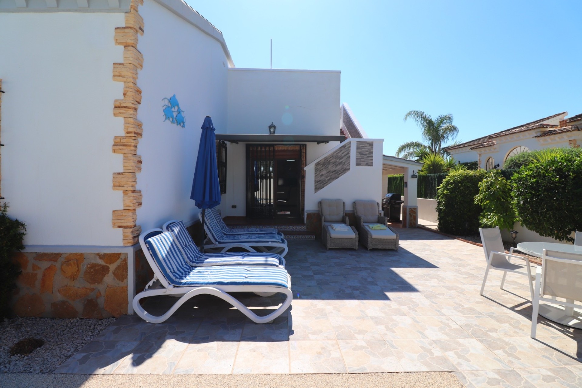 Sprzedaż - Wolnostojąca willa -
Formentera del Segura - Fincas de La Vega