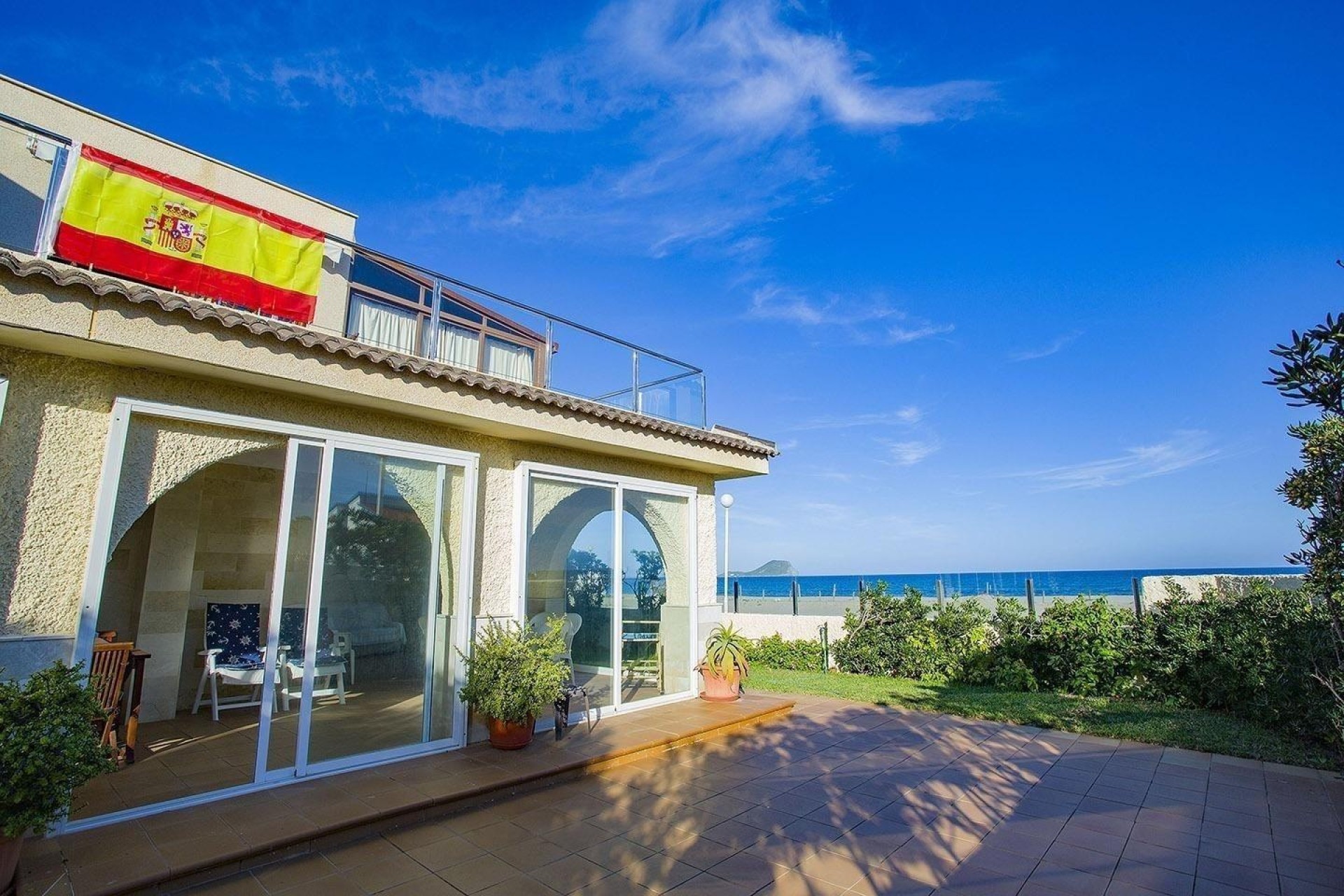 Sprzedaż - Wolnostojąca willa -
La Manga del Mar Menor - La Manga
