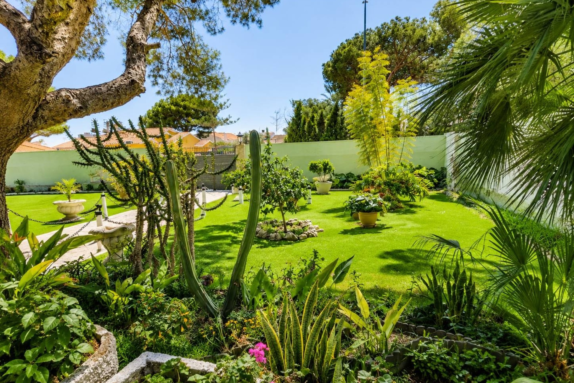 Sprzedaż - Wolnostojąca willa -
Orihuela Costa