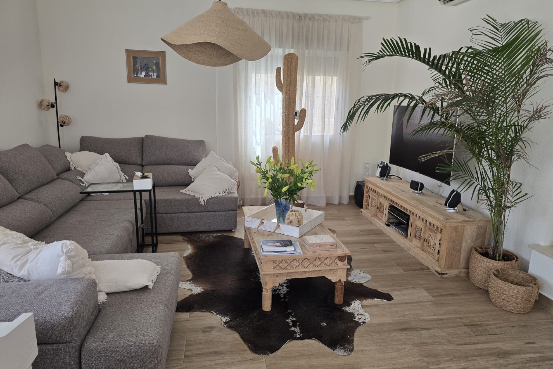 Sprzedaż - Wolnostojąca willa -
Torrevieja - La Siesta