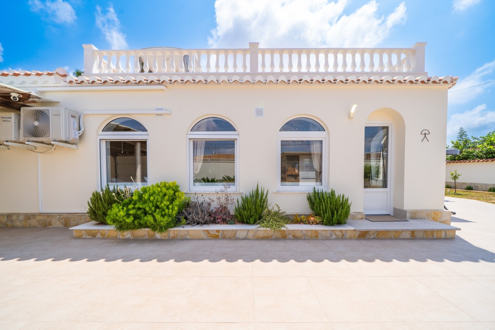 Sprzedaż - Wolnostojąca willa -
Torrevieja - Torreta