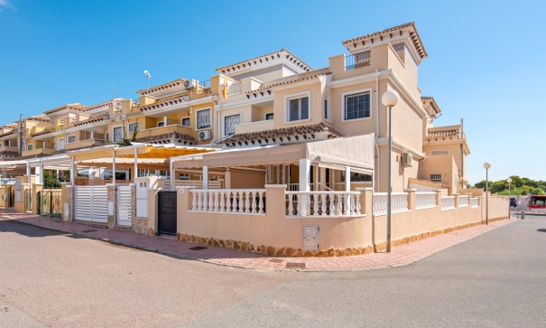 Terraced Bungalow - Sale - Torrevieja - Torrevieja