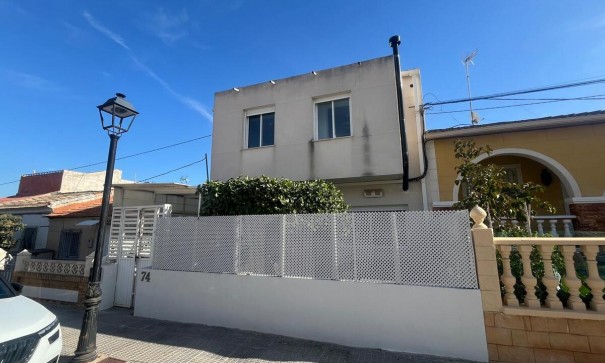 Town house - Sale - Algorfa - Algorfa