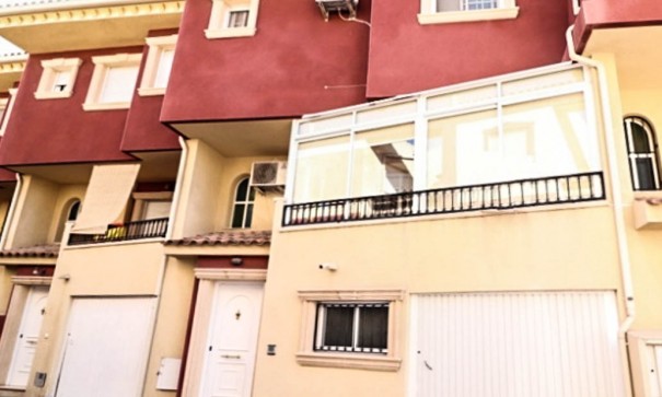 Town house - Sale - Catral - Catral
