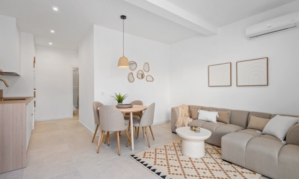 Town house - Sale - La Siesta - La Siesta