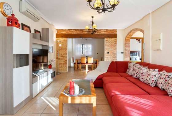 Town house - Sale - Orihuela Costa - Los Almendros-La Florida