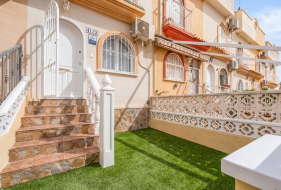 Town house - Sale - Playa Flamenca - Costa Blanca