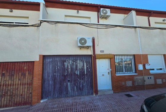 Town house - Sale - Salinas -
                Salinas