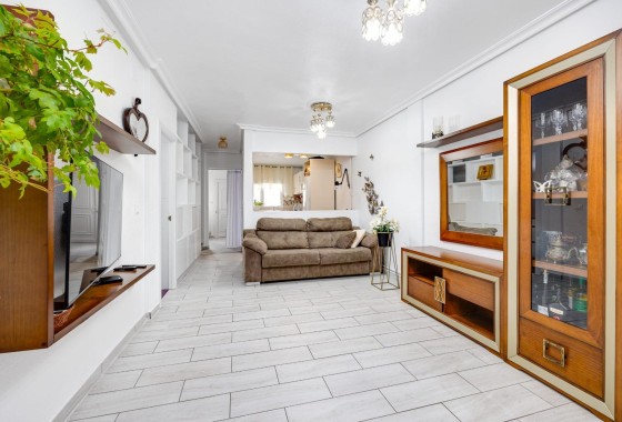 Town house - Sale - Torrevieja - Calas blanca