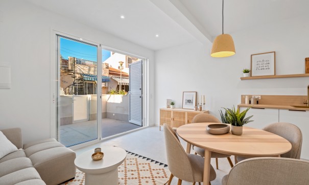 Town house - Sale - Torrevieja - El chaparral