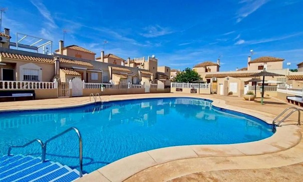 Town house - Sale - Torrevieja - Los Balcones - Los Altos del Edén