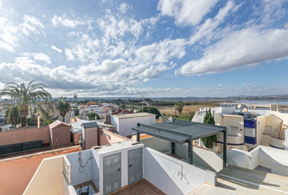 Town house - Sale - Torrevieja - Torretas