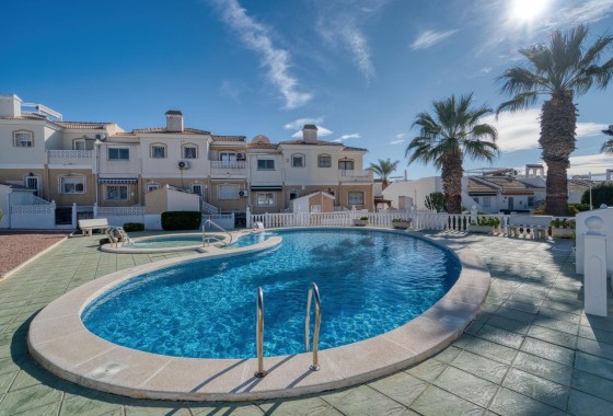 Townhouse  - Resale - Benijofar -
                Monte Azul