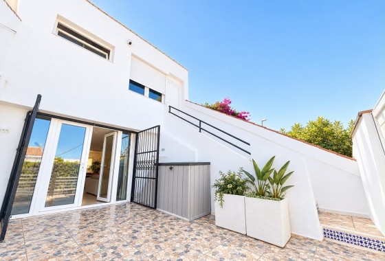 Townhouse - Resale - Los Balcones - Los Altos del Edén -
                Los Balcones