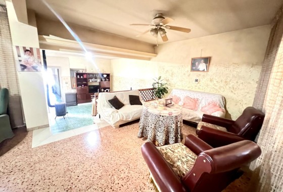 Townhouse - Resale - Pinoso -
                Pinoso