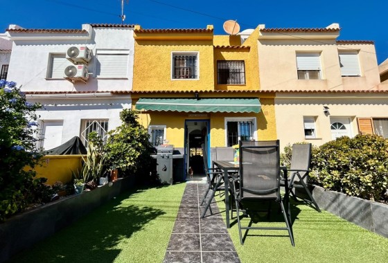 Townhouse - Resale - Torrevieja - Torrevieja