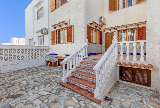 Townhouse - Sale - Torrevieja - Calas blanca