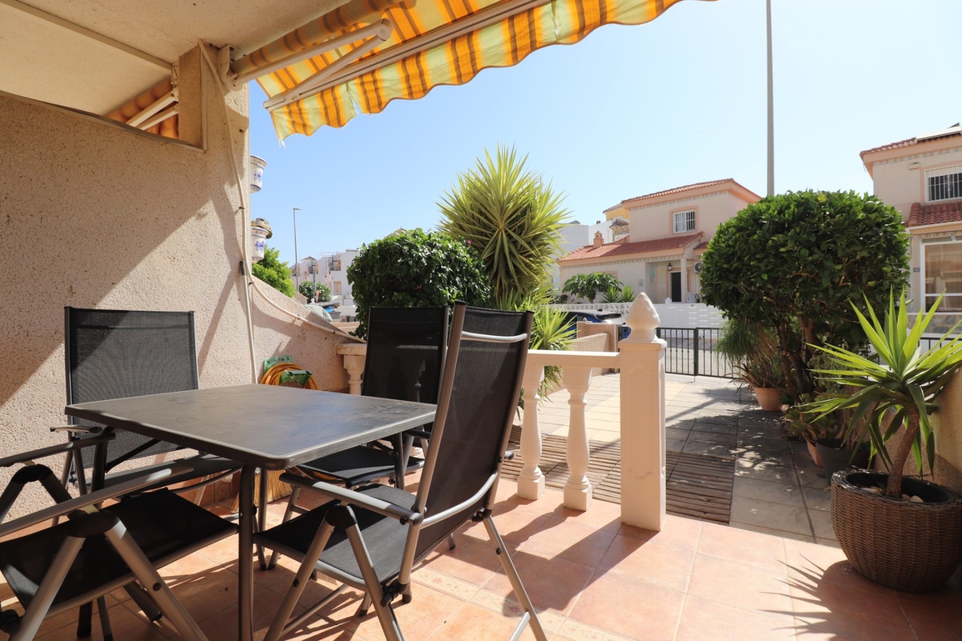 Venta - Adosado -
Algorfa - Montemar